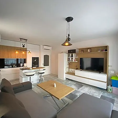 Luxurious And Panoramic At The Beach. Апартаменты *