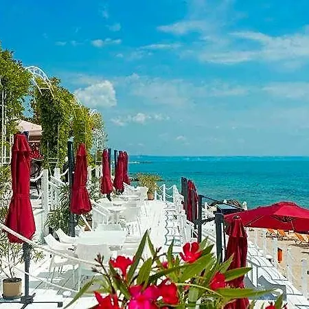 Luxurious And Panoramic At The Beach. Варна
